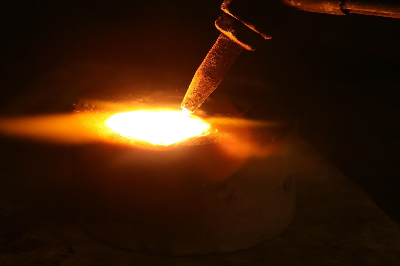 Brass High Gold Jewellery Manufacturers - Maiyam Group supplies premium raw materials for luxury jewellery production.