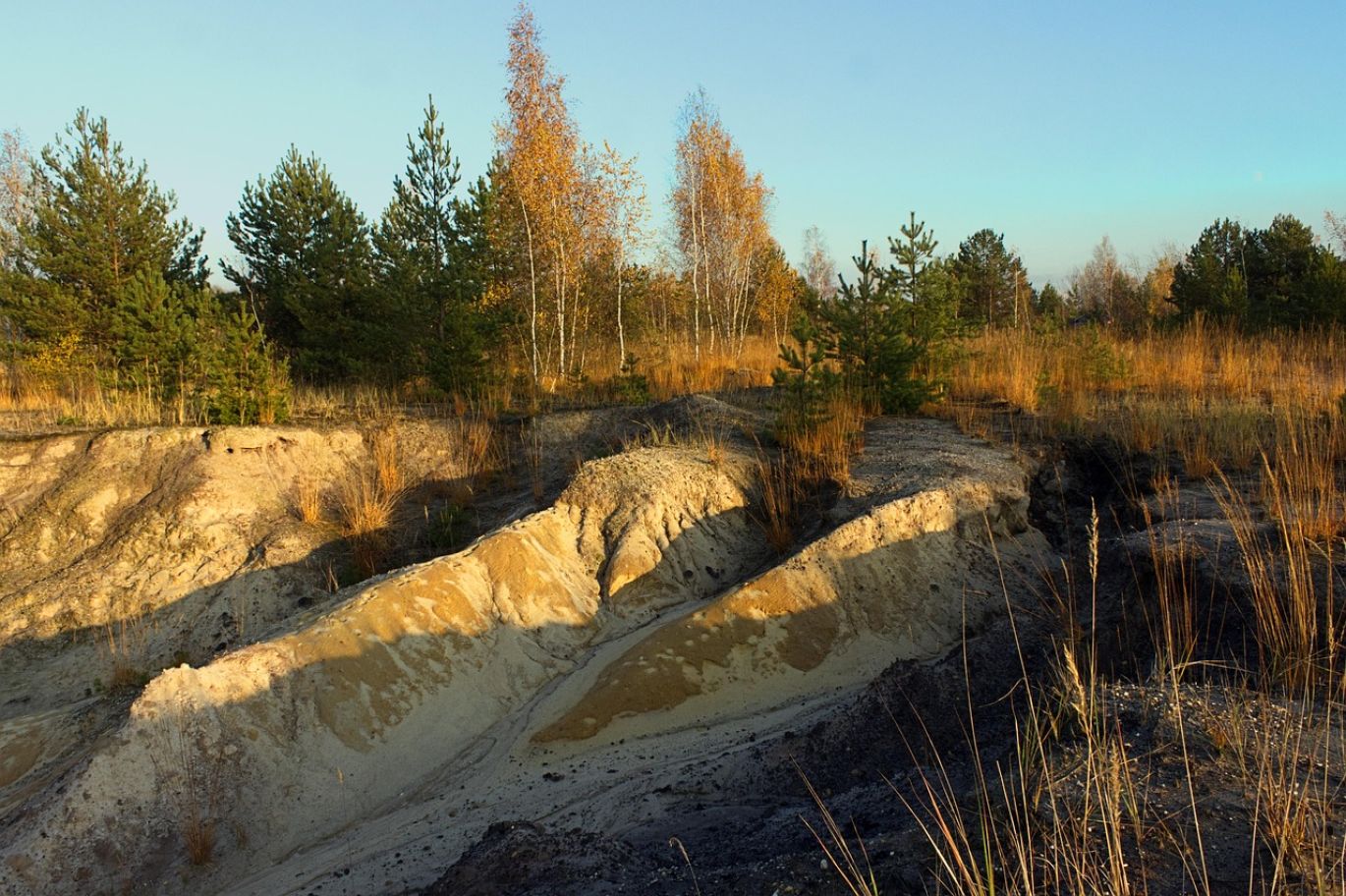Maiyam Group's Country Mining operations in Kenya, showcasing ethical sourcing and mineral trade.