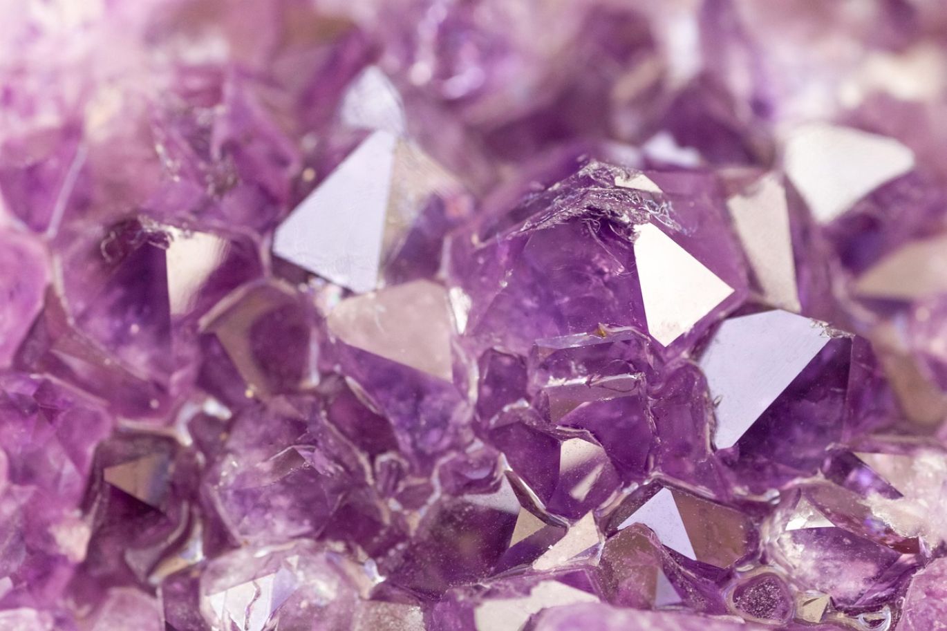 Ethical Crystals Wholesale - High-quality, responsibly sourced mineral commodities from Kenya.