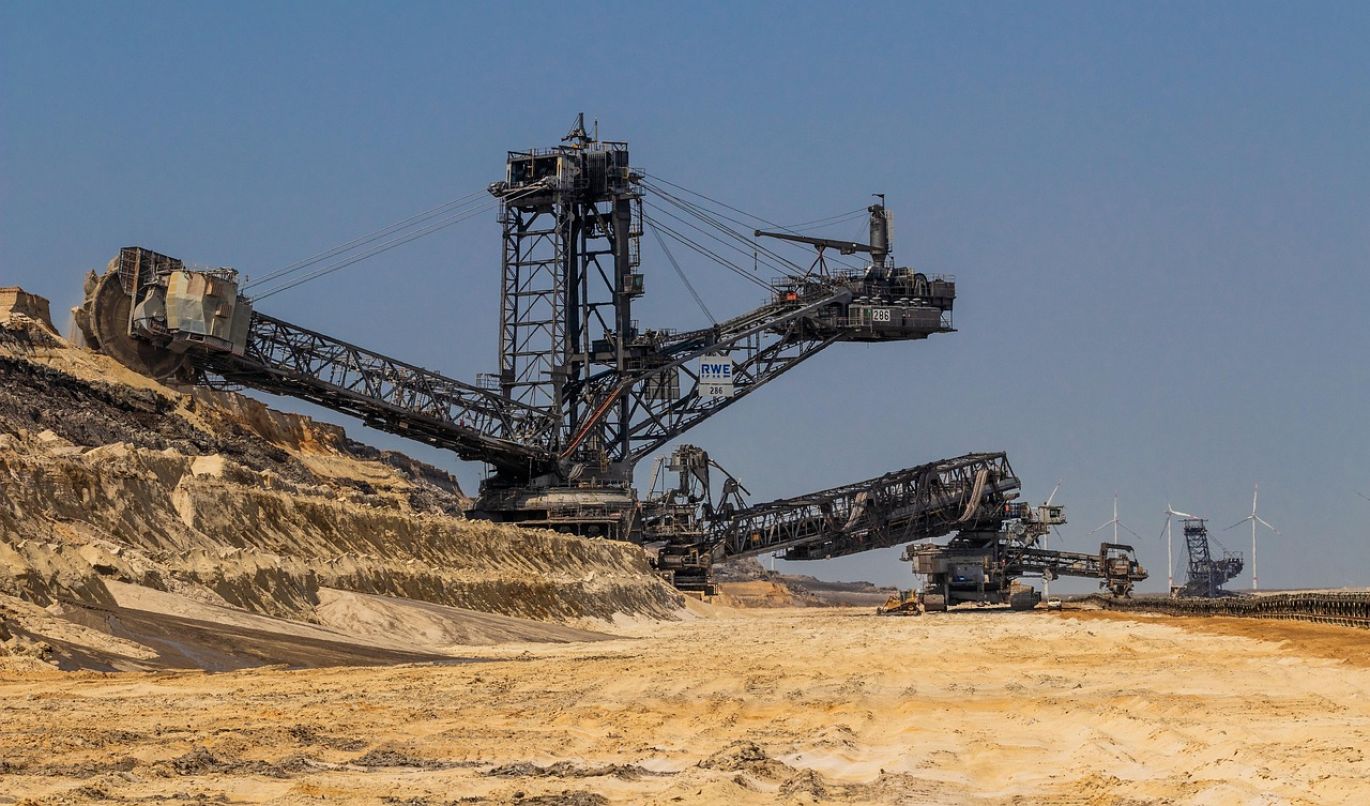 Minerals extracted in Kenya for global Mineral Company Stocks