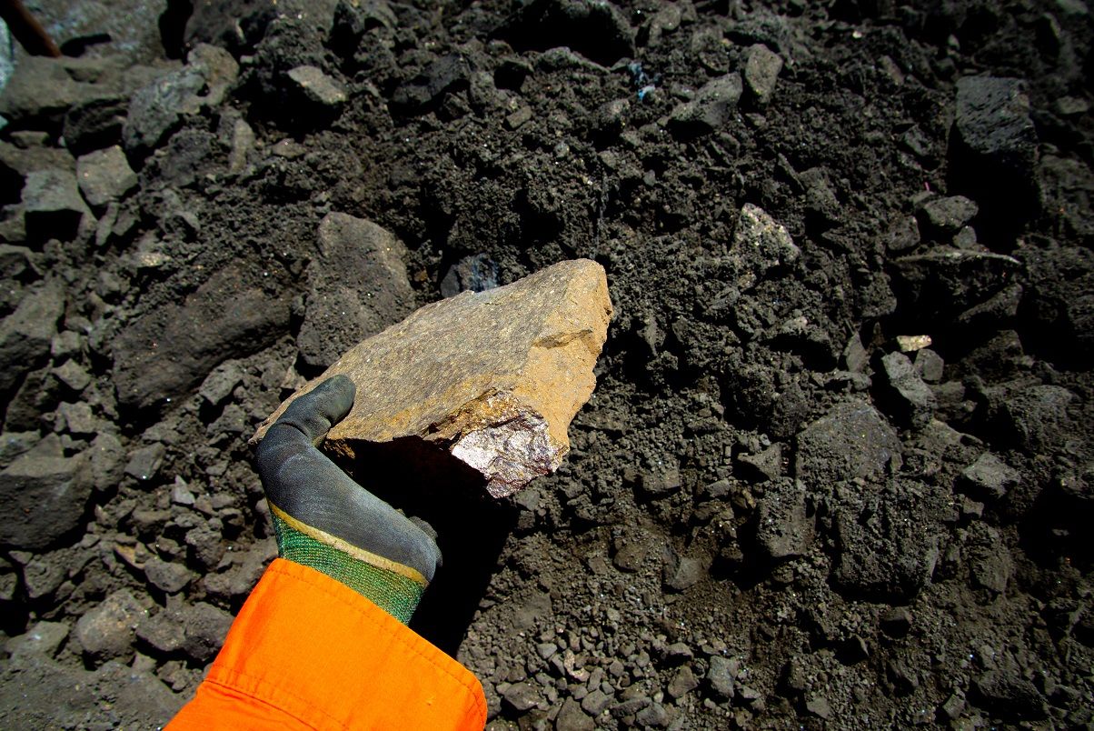 nickel ore mining extraction