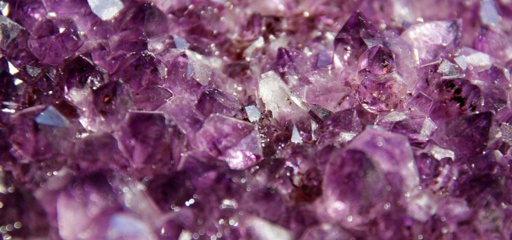 Sapphire and Amethyst in Kawasaki | Premium Gemstones Japan (2026)