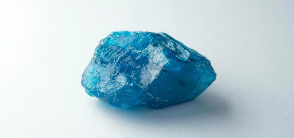 Aquamarine Stone Value Guide 2026 – Madurai Insights