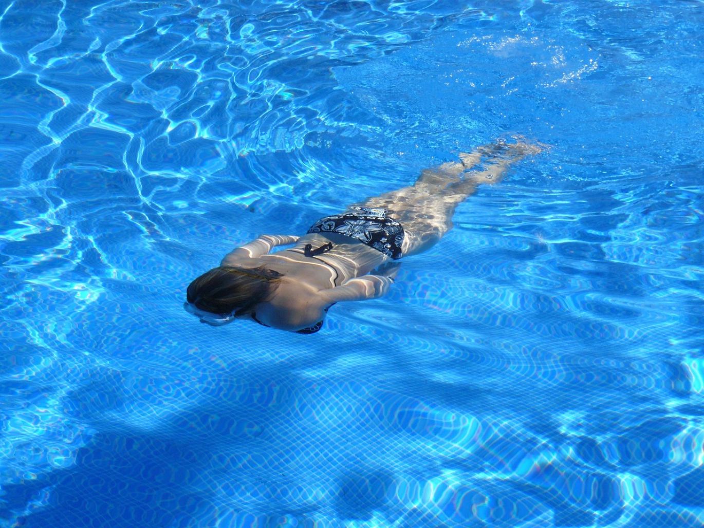 Diagram illustrating Soda Ash Use In Swimming Pool for pH and alkalinity balance